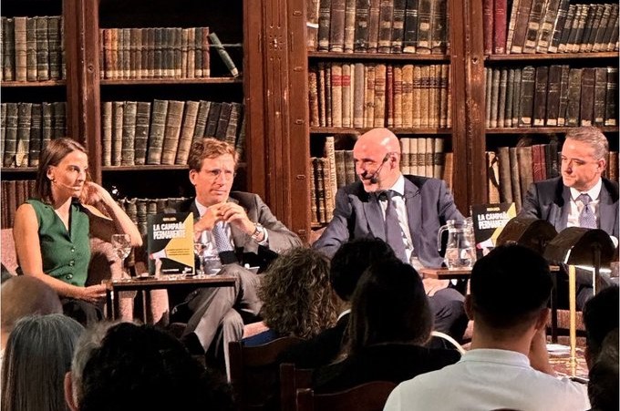 Presentación La campaña permanente en El Ateneo