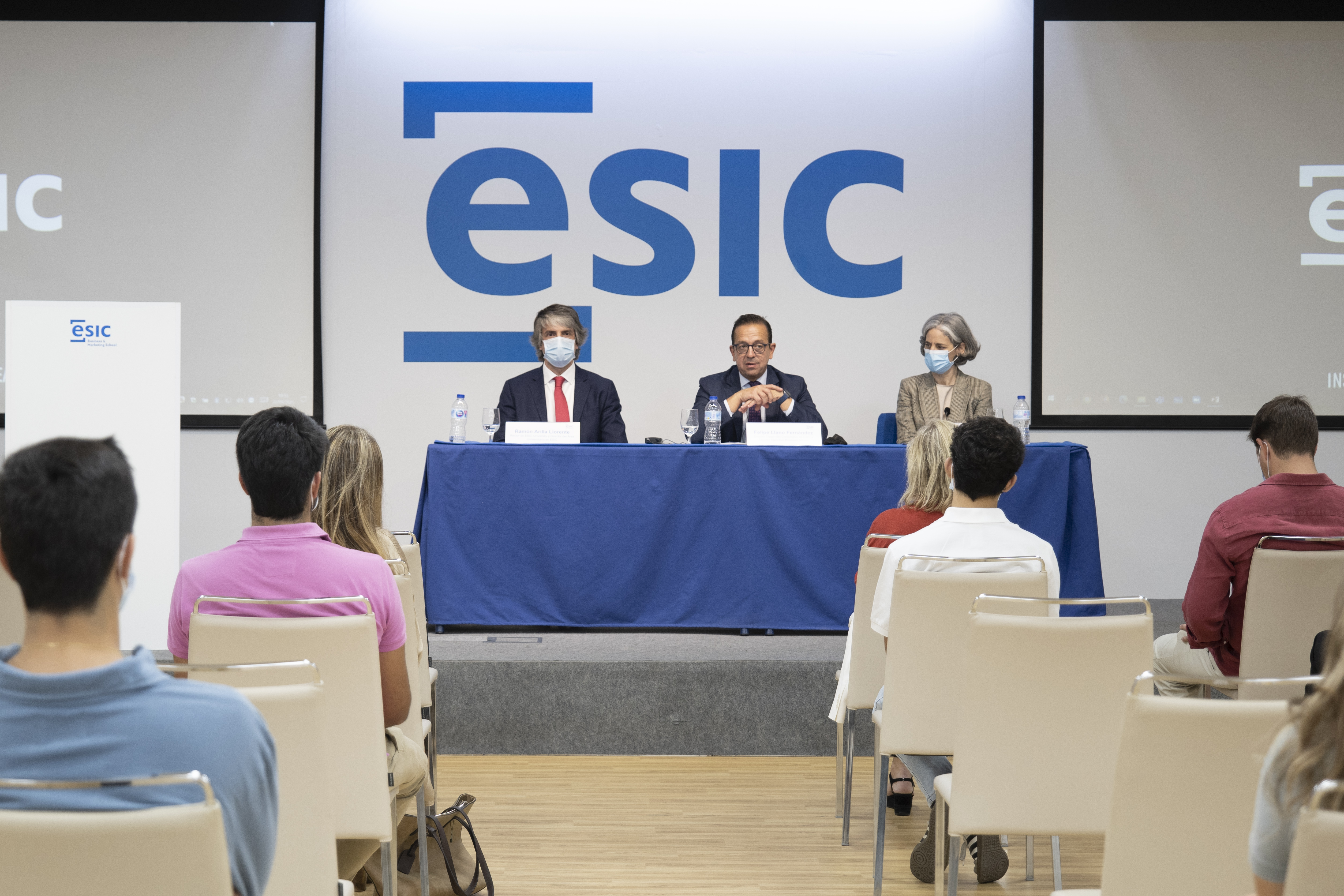 inicio-grado-esic-sevilla-2021