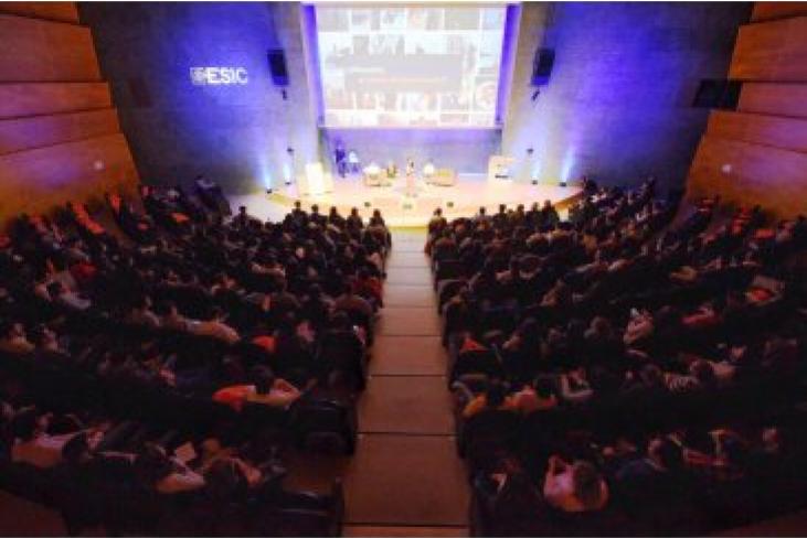 La jornada GENERACIÓN ESIC en Barcelona reúne a 300 preuniversitarios para descubrirles los secretos del éxito de las profesiones con más futuro