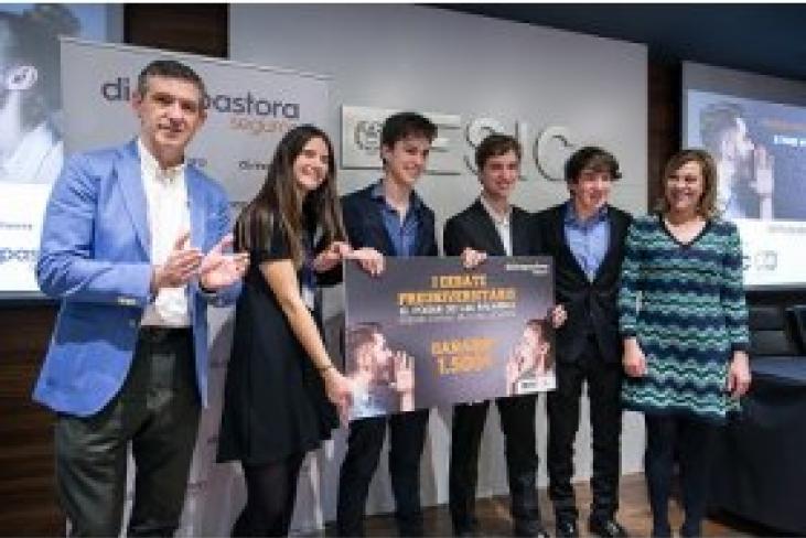 ESIC celebra el I torneo de Debate Preuniversitario - TV Mediterráneo