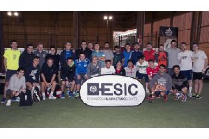 I Torneo de pádel organizado por UDP y ESIC Alumni