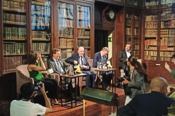 Presentación de La campaña permanente en El Ateneo